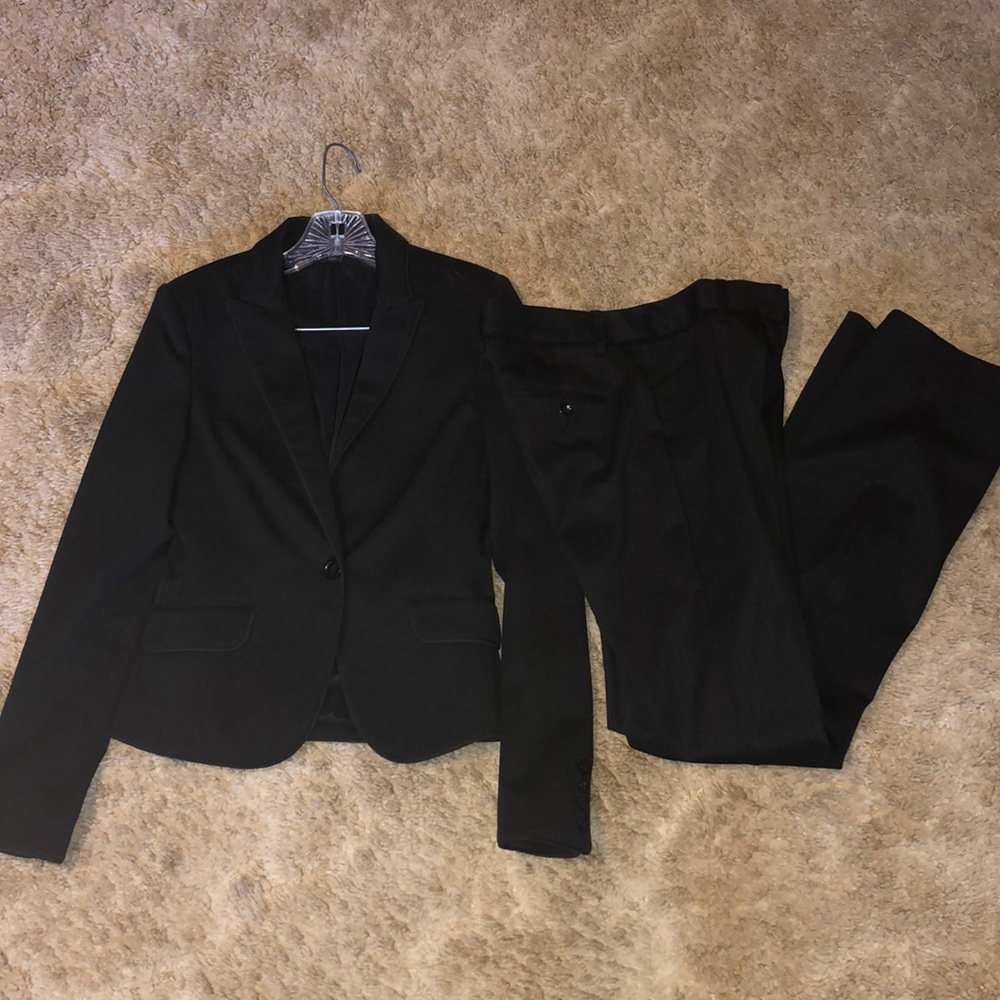 Women’s Black Pant Suit